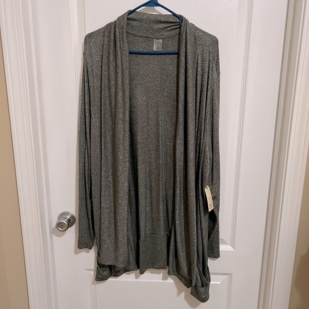 NWT St John’s Bay cardigan. Size 3x